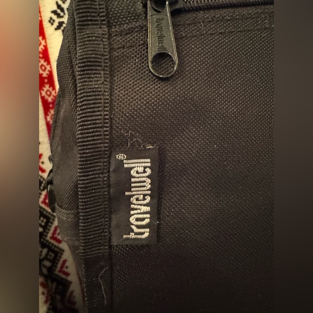 Travelon Charcoal Men's Travel Bag new many pockets